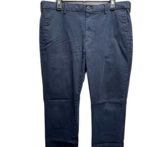 Uniqlo Mens Pants Size 36x31 Dark Blue Slim Fit Flat Front Chino